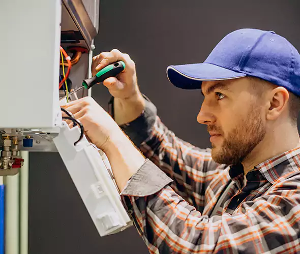 Expert Plumber for Tankless Water Heater Maintenance in Weymouth, MA: Schedule Professional Maintenance Services with Us