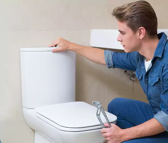 Expert Plumber for Toilet Replacement in Weymouth, MA: Schedule Affordable Toilet Replacement Services with Us