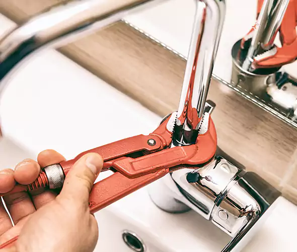 Expert Leak Repair Plumber in Weymouth, MA