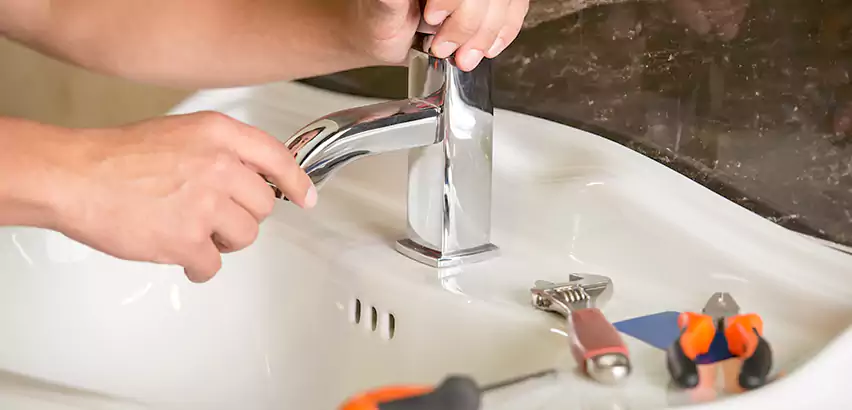Bathtub Faucet Replacement in Weymouth